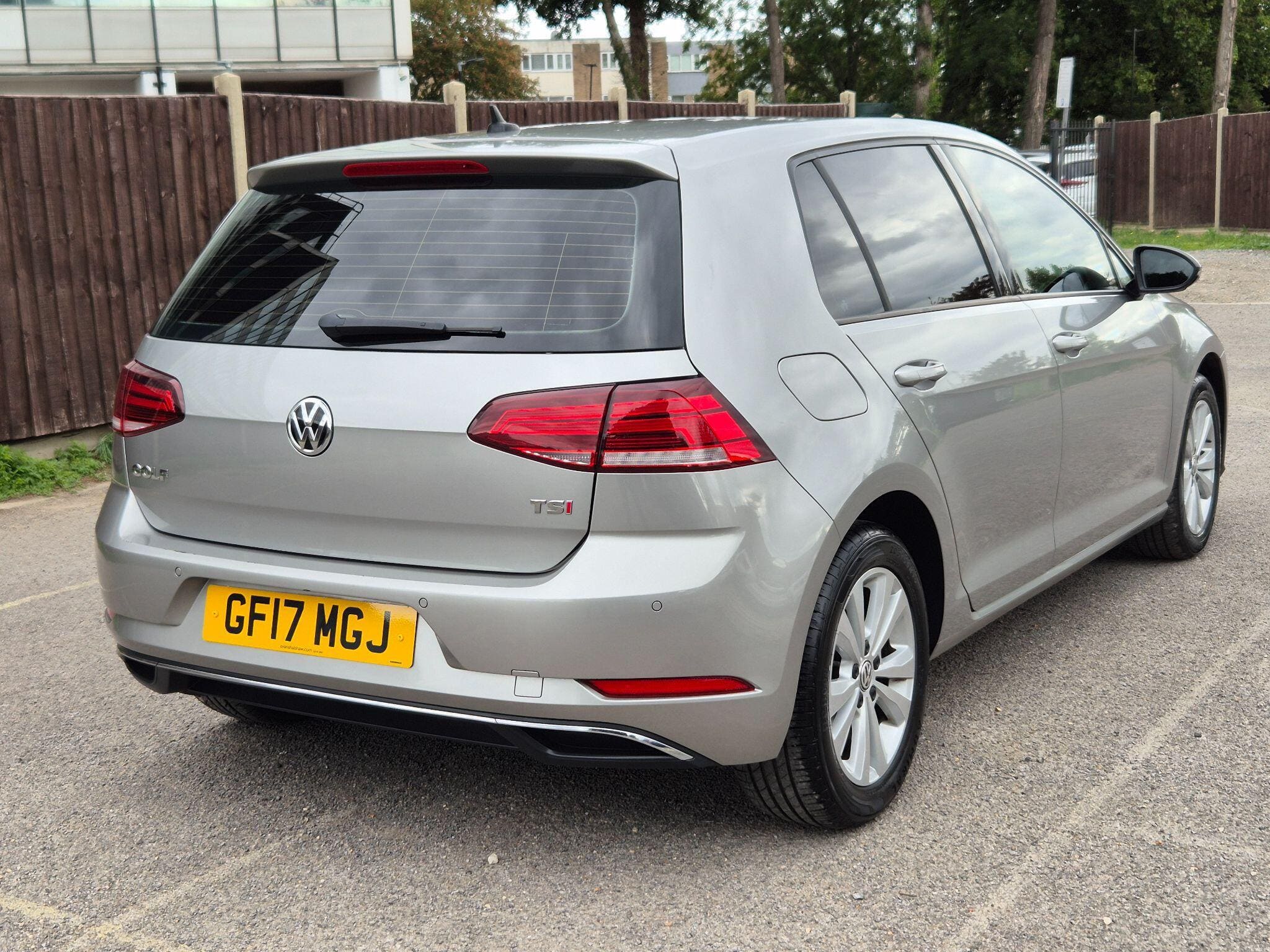 2017 Volkswagen Golf 1.4 TSI BlueMotion Tech SE Nav DSG Euro 6 | Stan ...