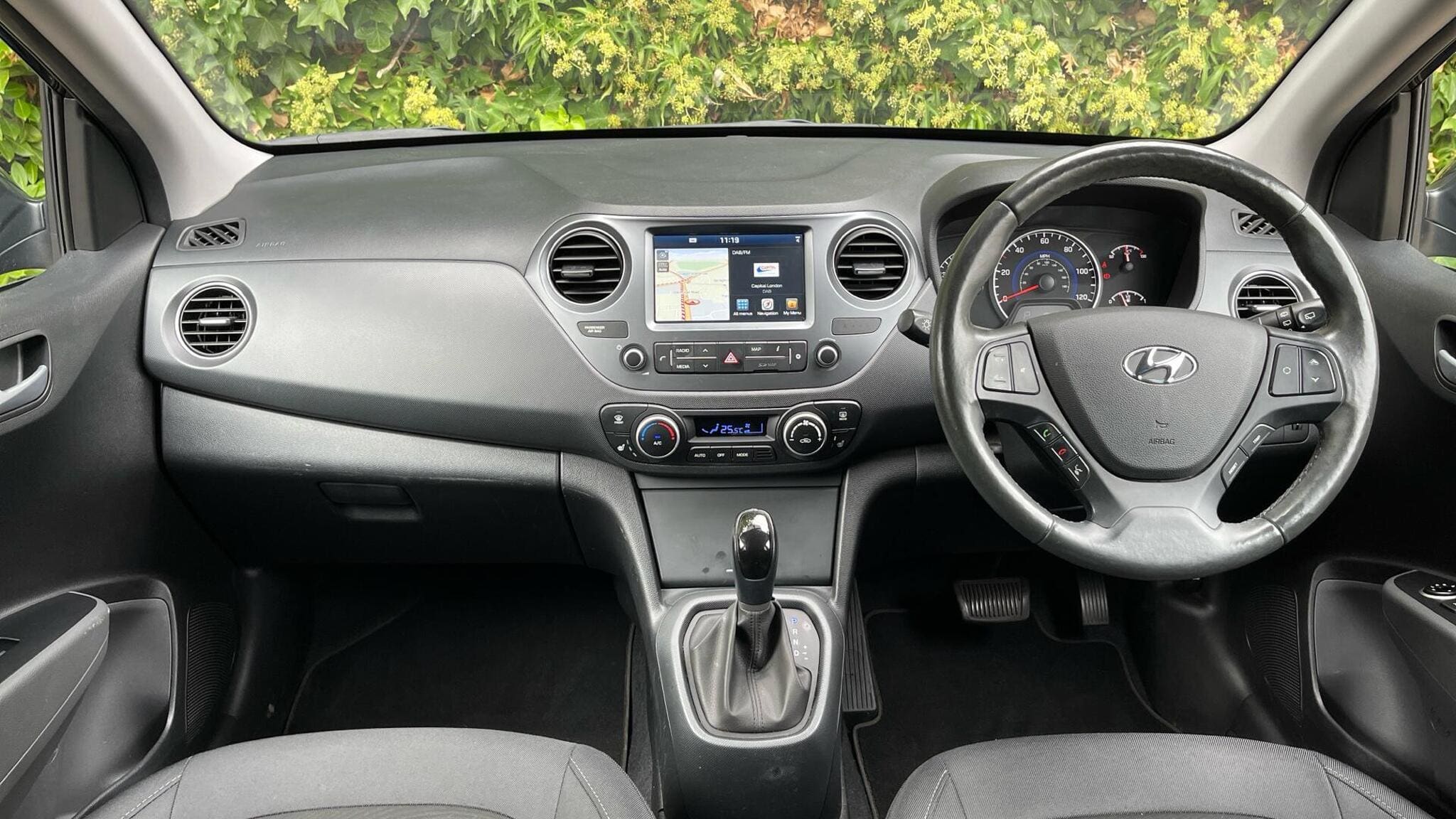 2019 Hyundai i10 1.2 Premium — photo 3