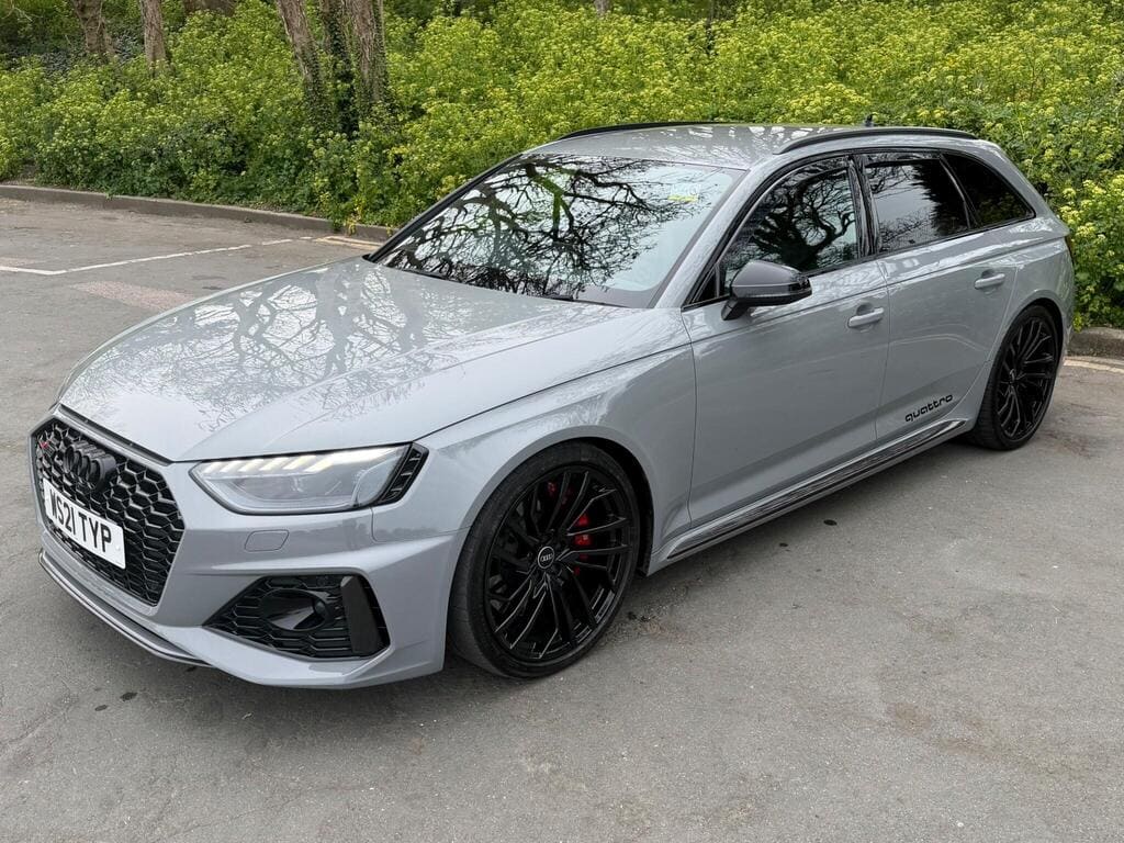 2021 Audi RS4 Avant 2.9 TFSI V6 Carbon — photo 2