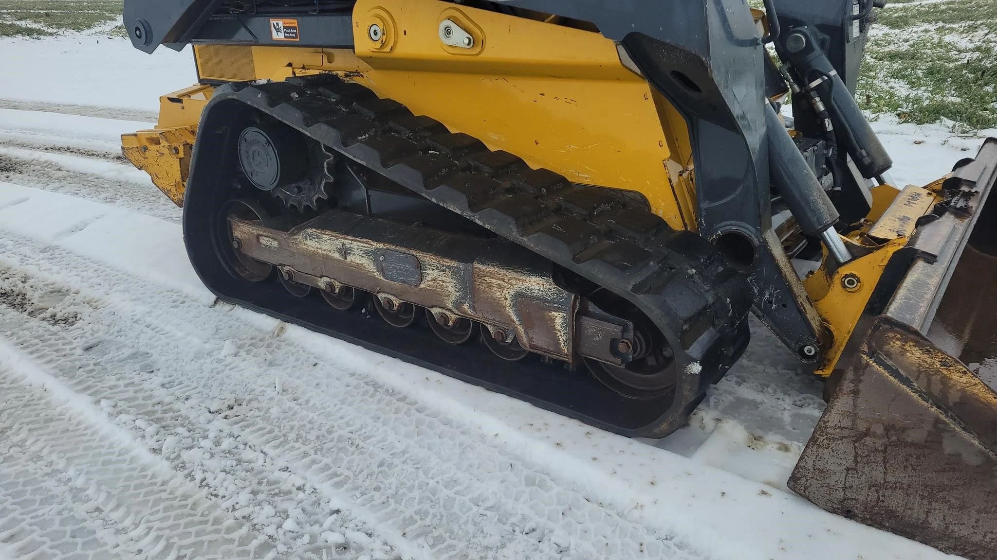 2020 JOHN DEERE 333G for sale $26,800