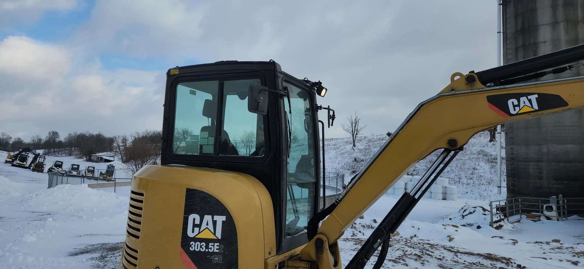 2016 CATERPILLAR 303.5E2 CR for sale $21,200