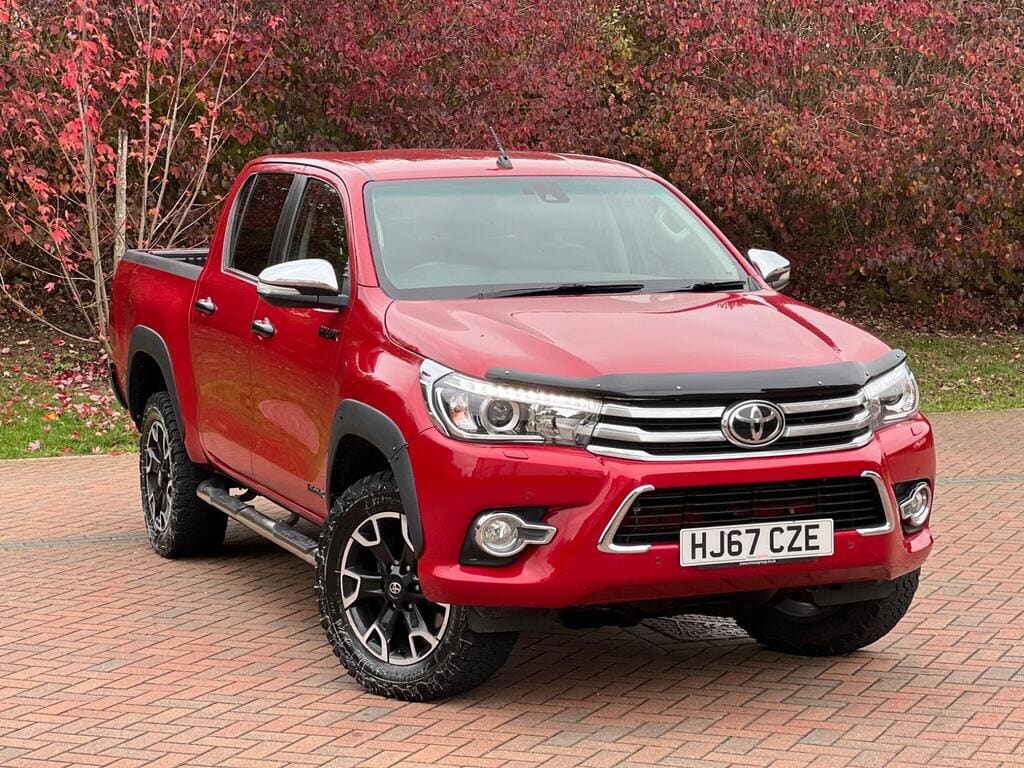 2017 Toyota Hilux 2.4 D-4D Invincible X Auto 4WD Euro 6