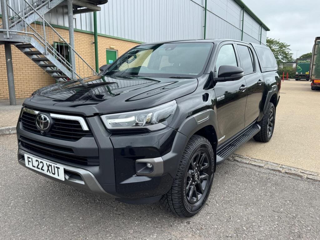 2022 Toyota Hilux 2.8 D-4D Invincible X