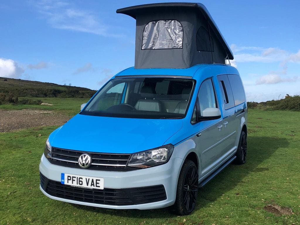 **2016 Volkswagen Caddy Maxi 2.0 TDI BlueMotion Campervan** — photo 2