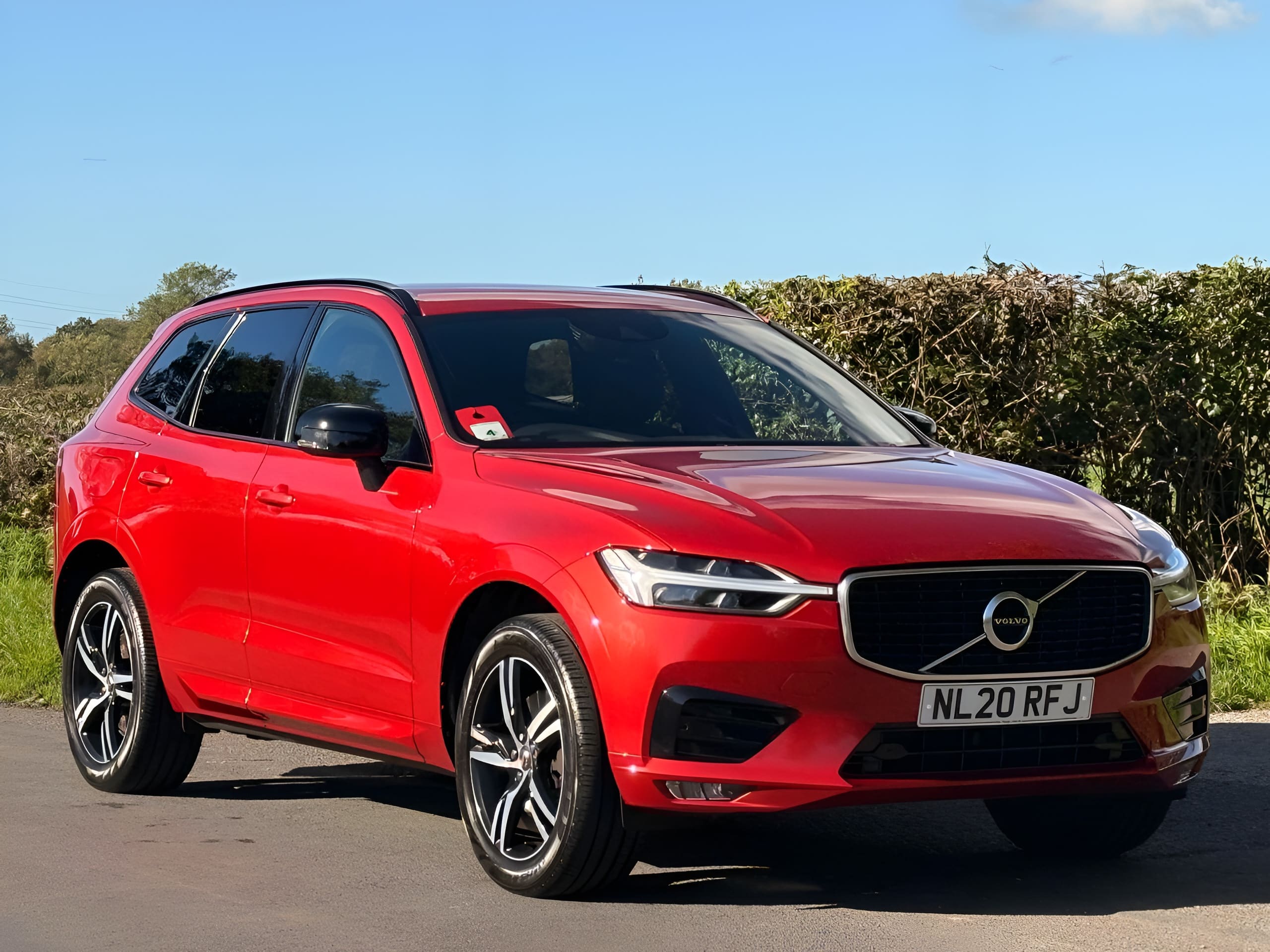 2020 Volvo XC60 2.0 D4 R-Design Auto