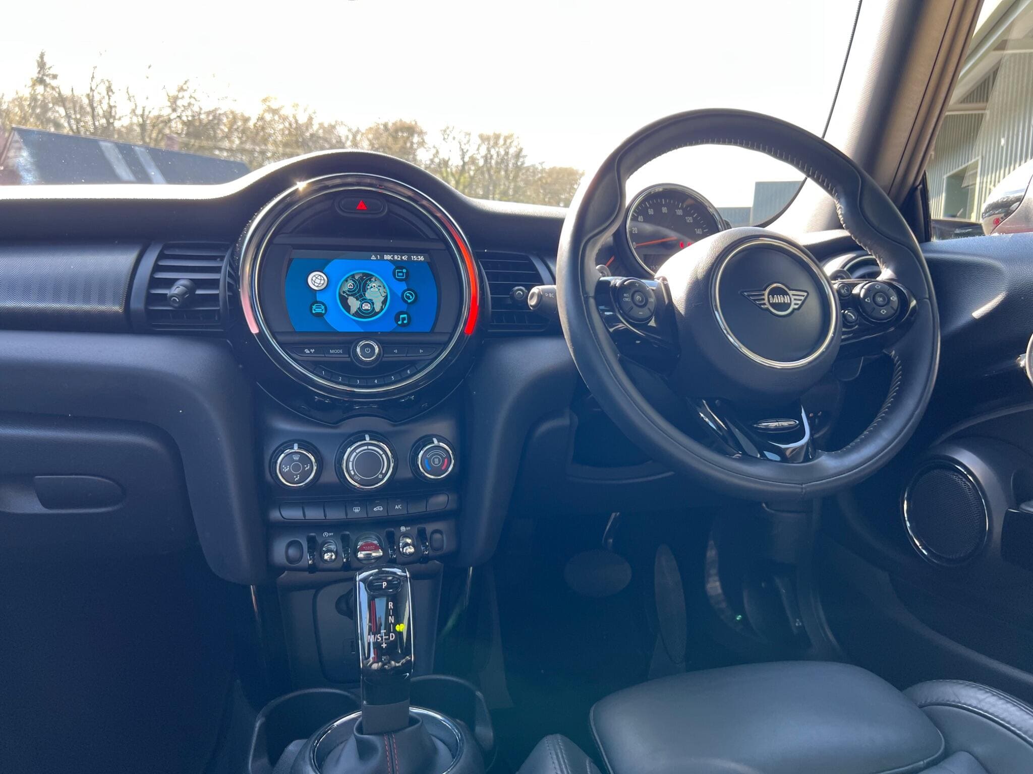 2019 MINI Hatch 2.0 Cooper S Exclusive Steptronic — photo 2