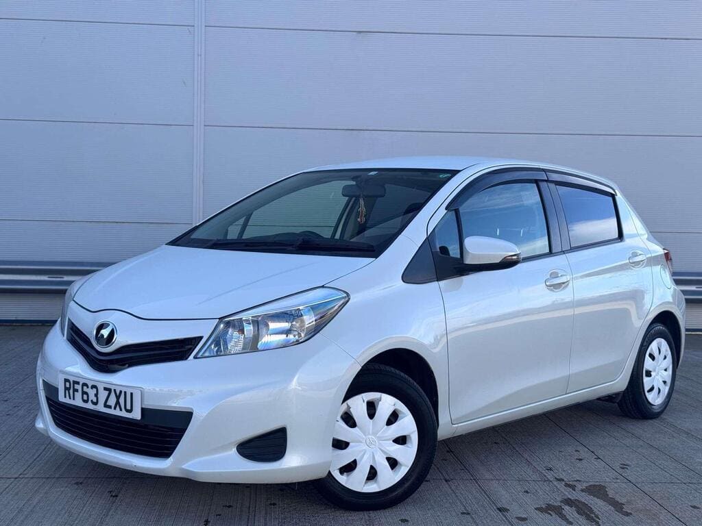 2014 Toyota Vitz