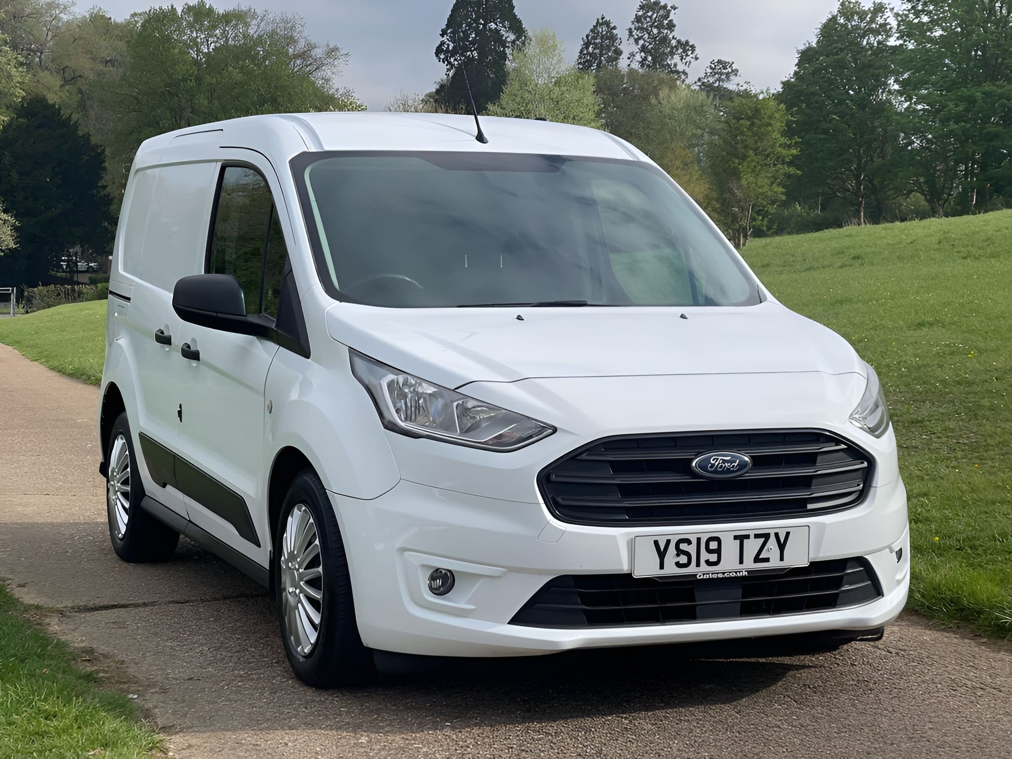 2019 Ford Transit Connect1.5 220 EcoBlue Trend Crew Van L1