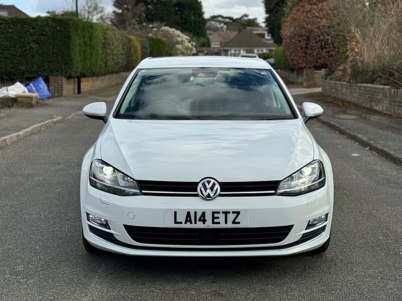 2014 Volkswagen Golf BlueMotion