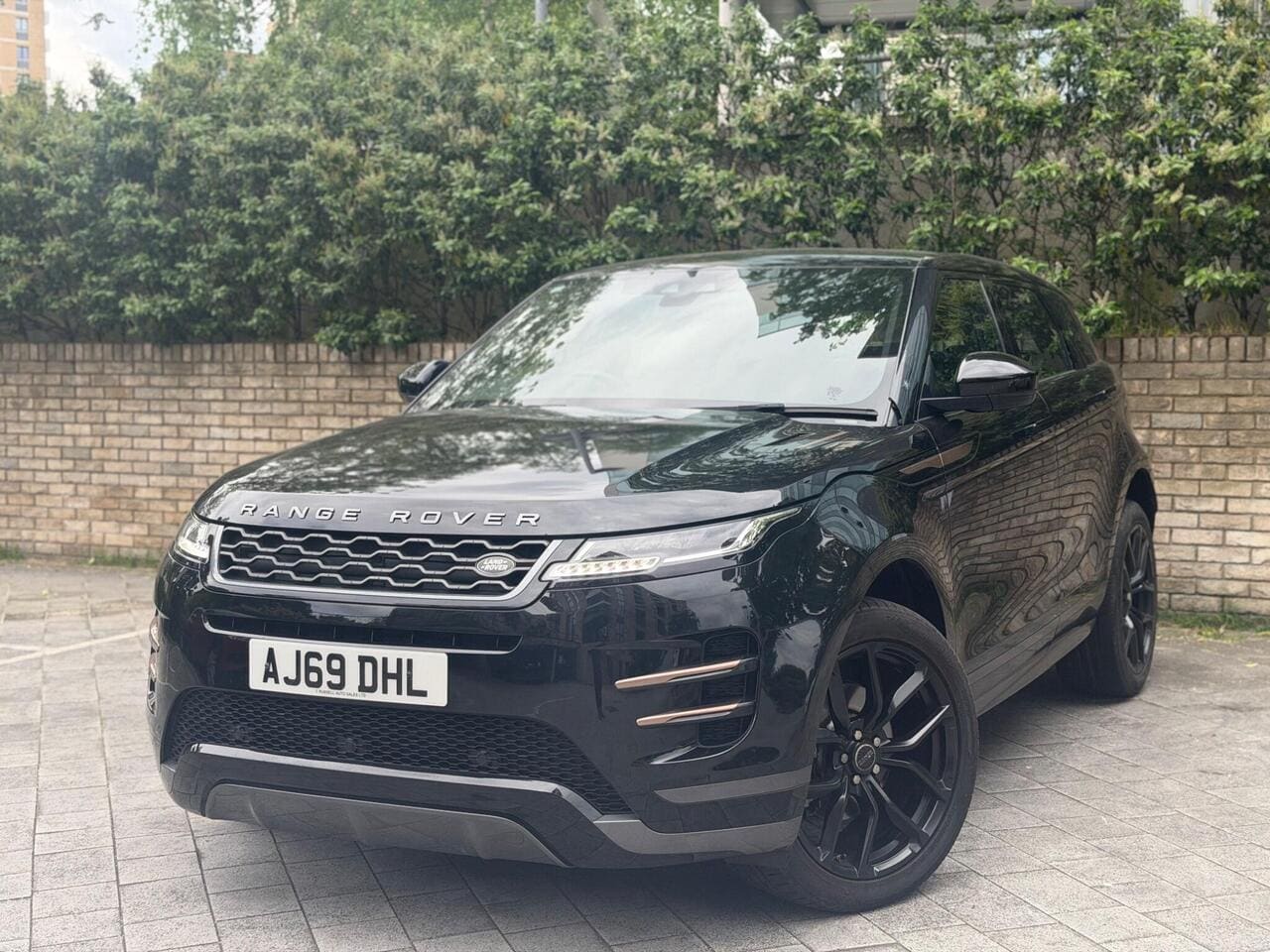 2020 Land Rover Range Rover Evoque 2.0 D180 R-Dynamic — photo 3