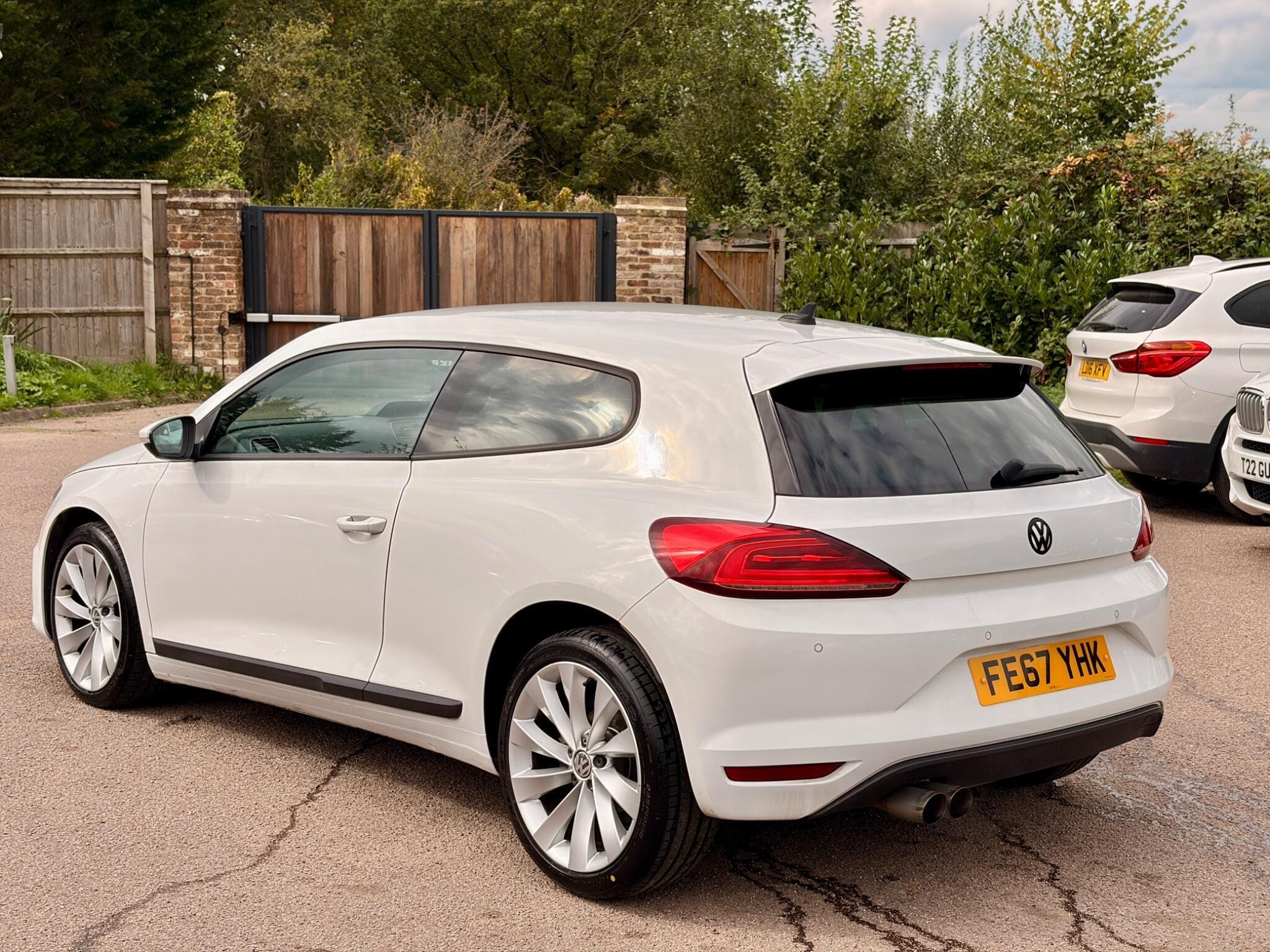 2017 Volkswagen Scirocco 2.0 TSI GT DSG Euro 6  — photo 2