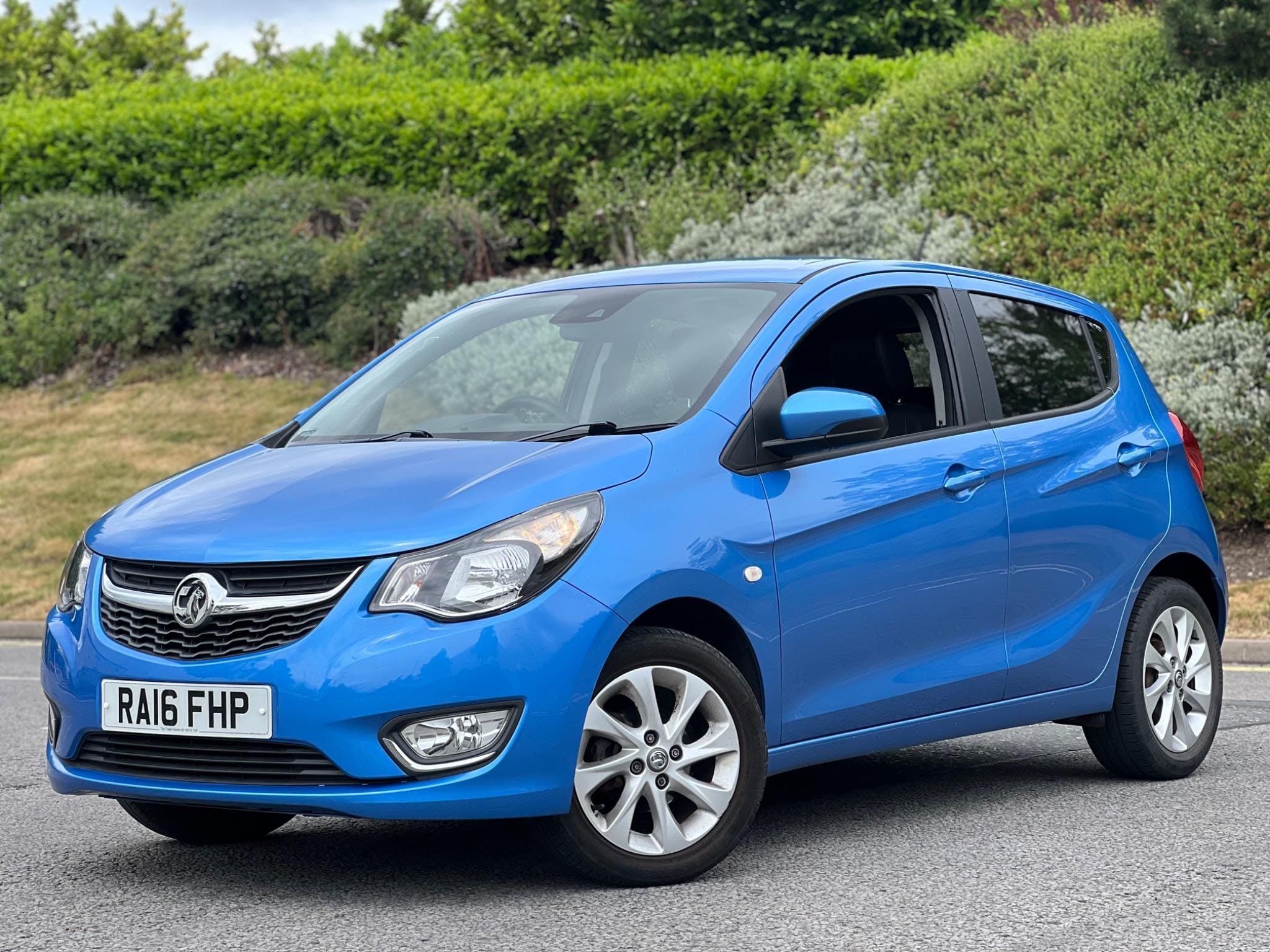 2016 Vauxhall Viva 1.0i SL — photo 3