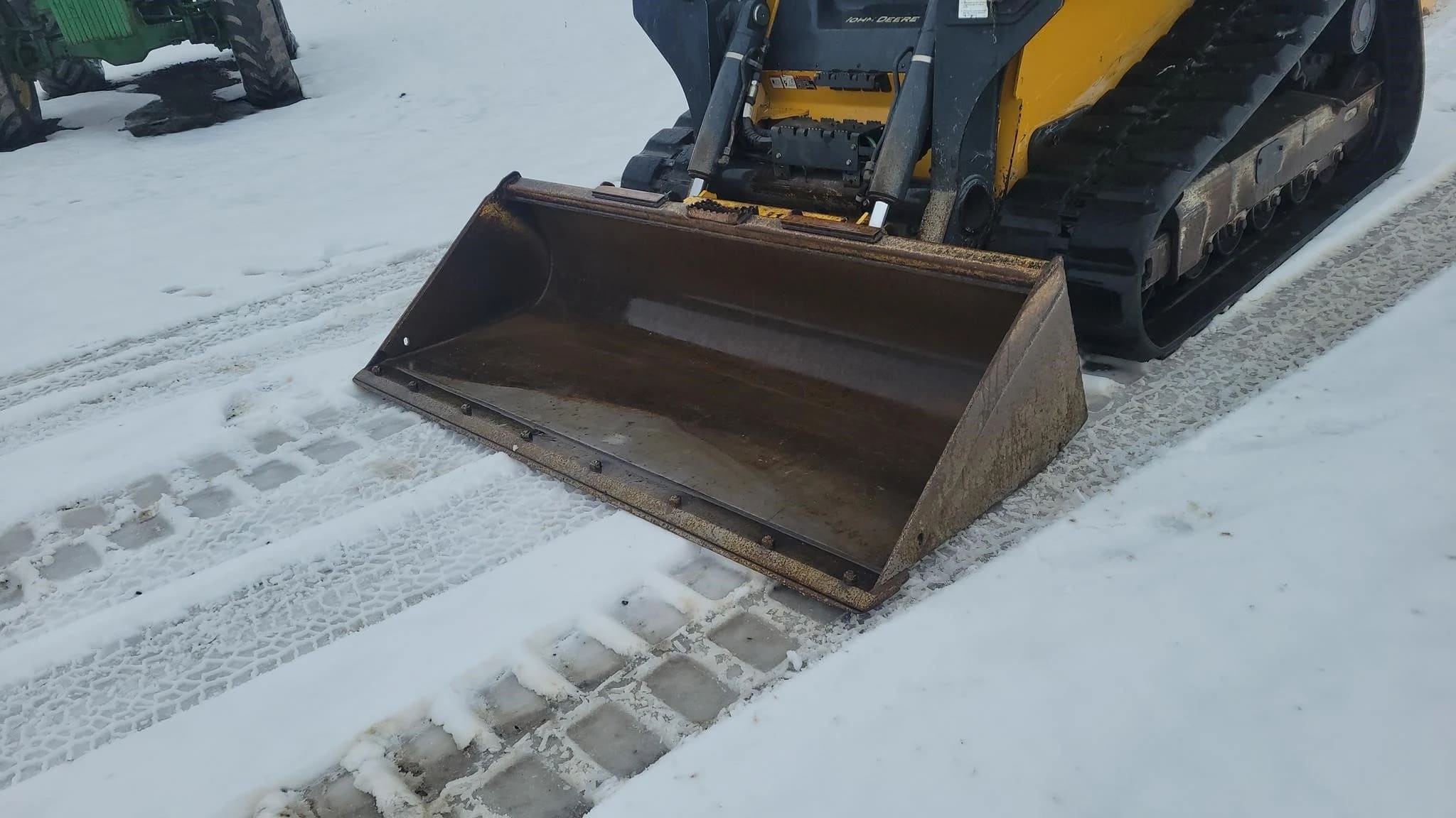 2020 JOHN DEERE 333G for sale $26,800