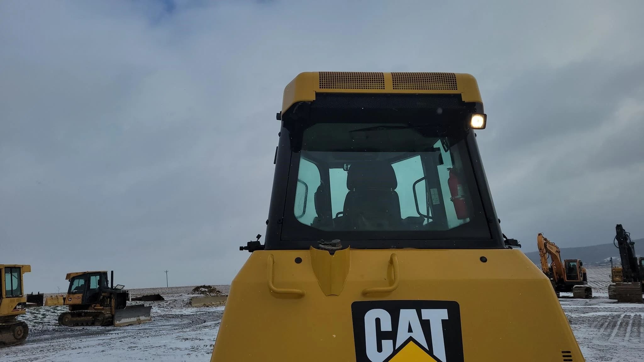 2015 CATERPILLAR D6K2 XL for sale $48,500