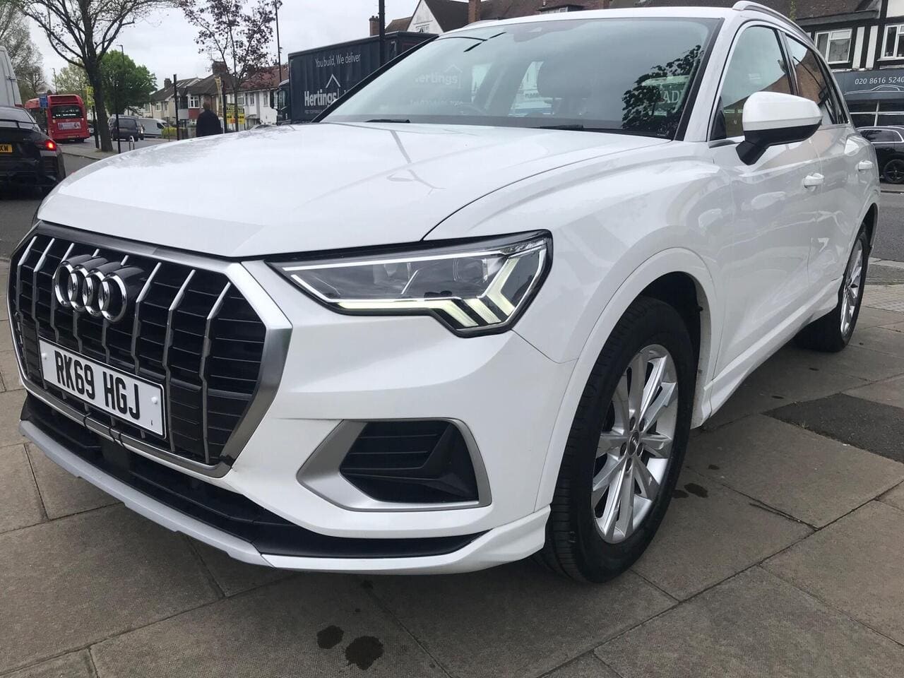 2019 Audi Q3 2.0 TDI 35 Sport S Tronic — photo 3