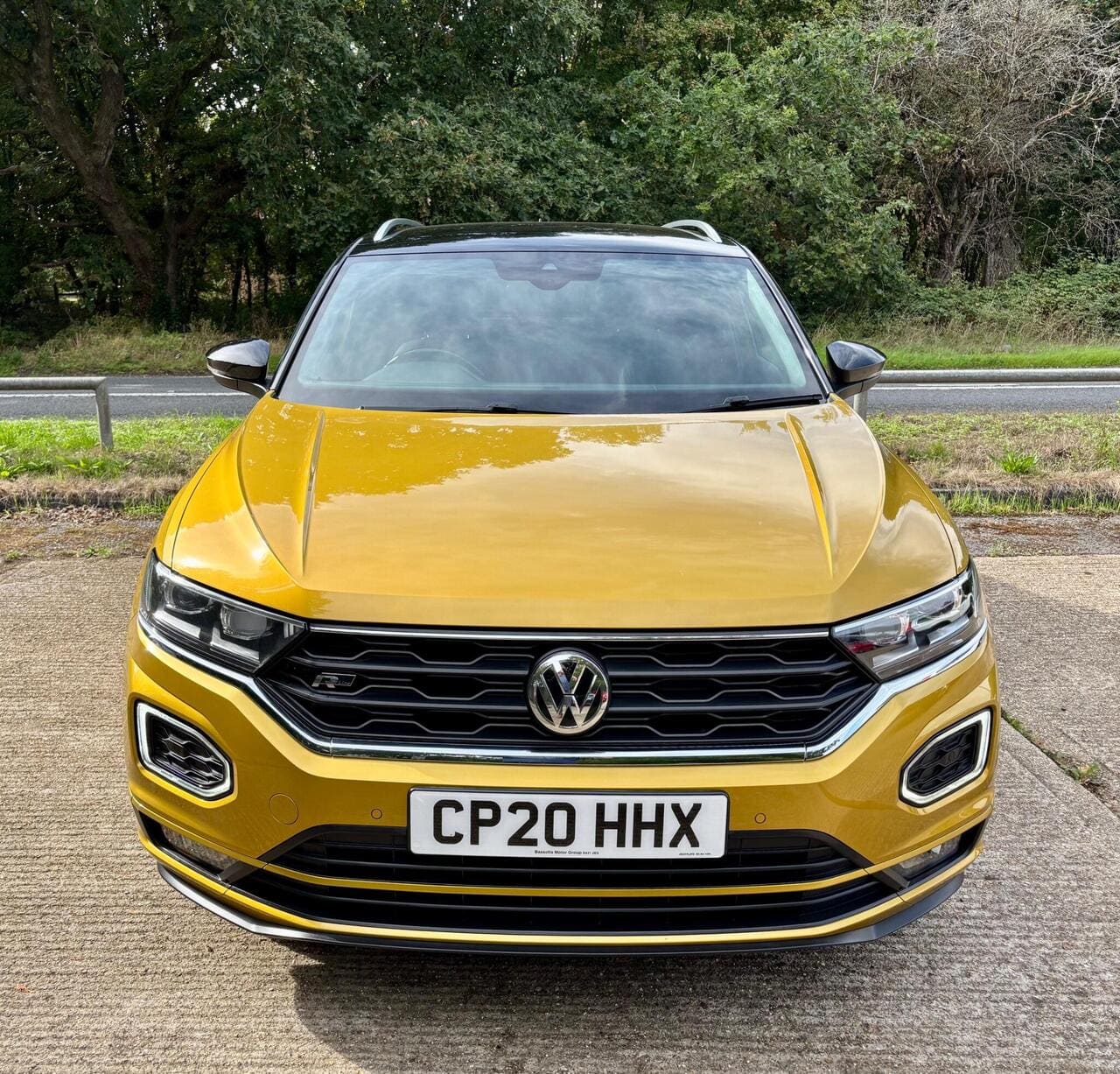 **2020 Volkswagen T-Roc 1.5 TSI EVO R-Line DSG Automatic Euro 6** — photo 2