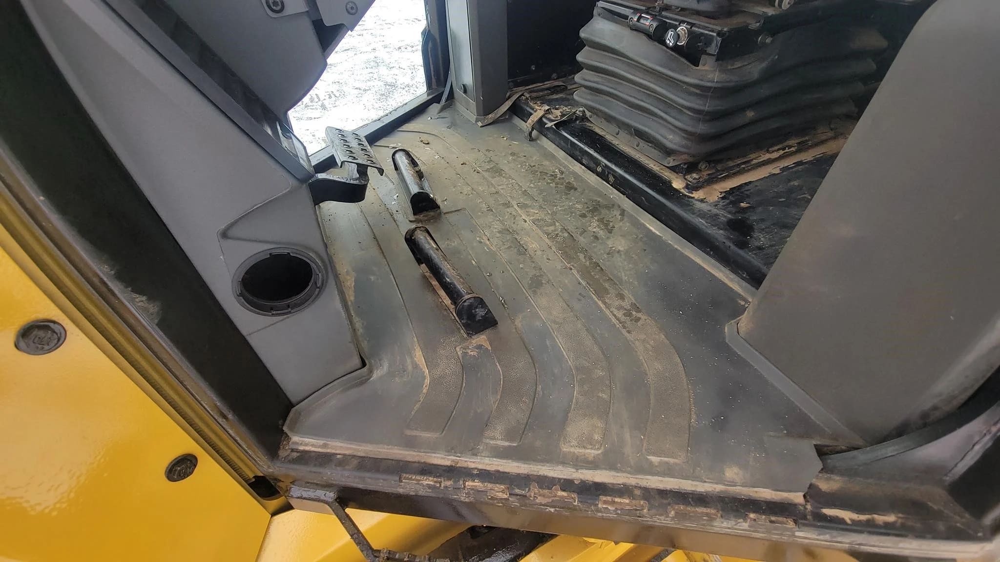 2015 CATERPILLAR D6K2 XL for sale $48,500