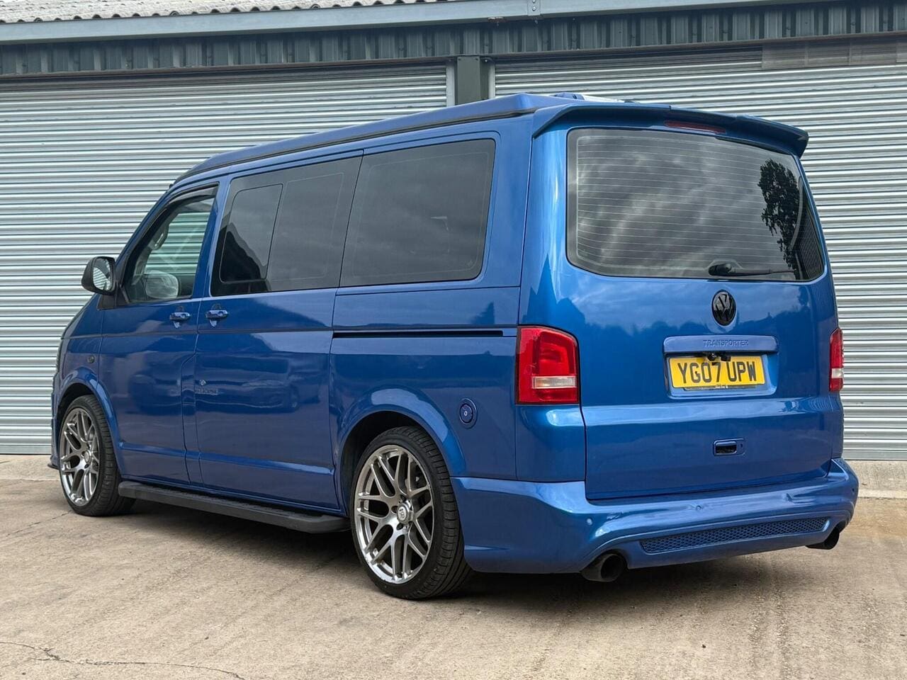 **2007 Volkswagen Transporter 2.5 TDI T30 Automatic 4 Berth Campervan** — photo 2