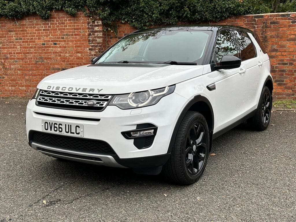 2016 Land Rover Discovery Sport 2.0 TD4 HSE Auto 4WD Euro 6 — photo 3