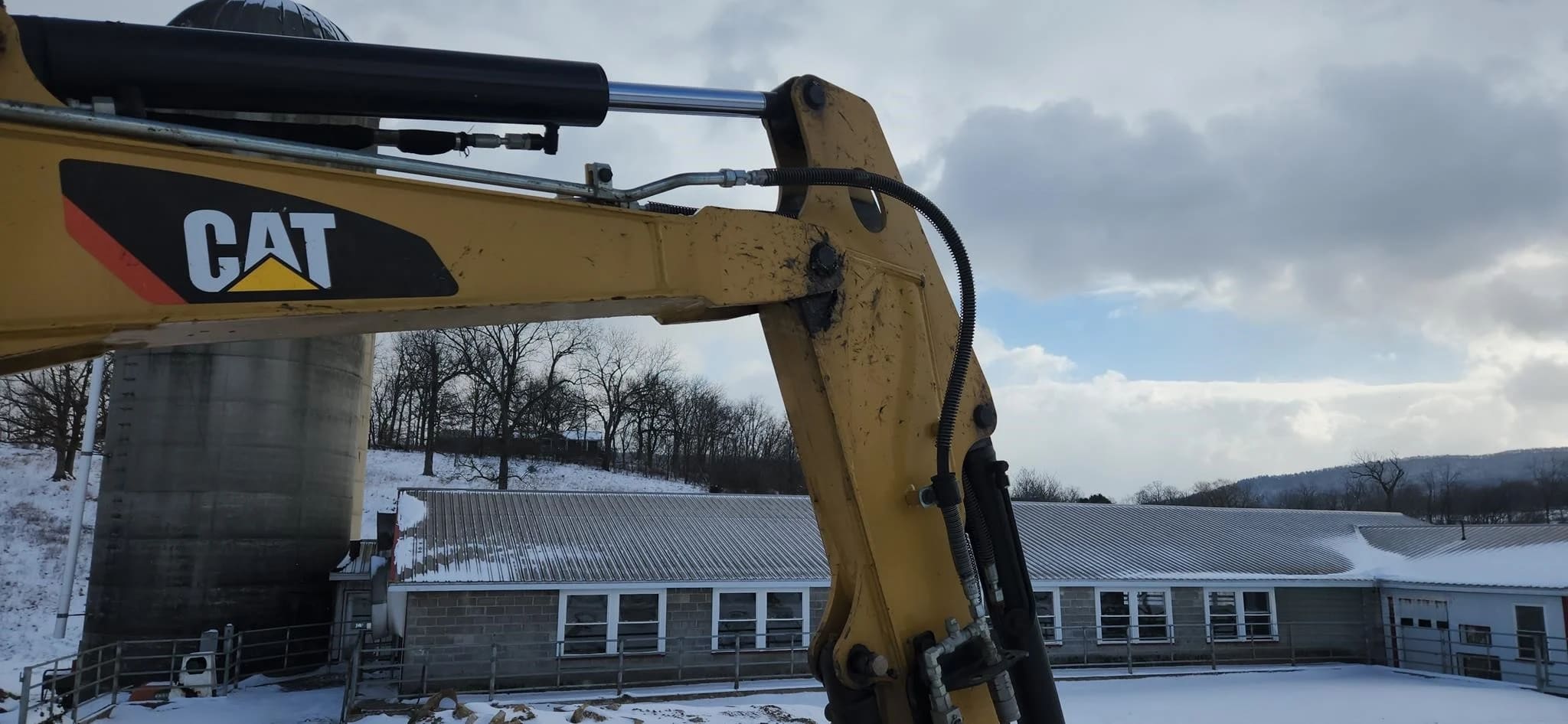 2016 CATERPILLAR 303.5E2 CR for sale $21,200