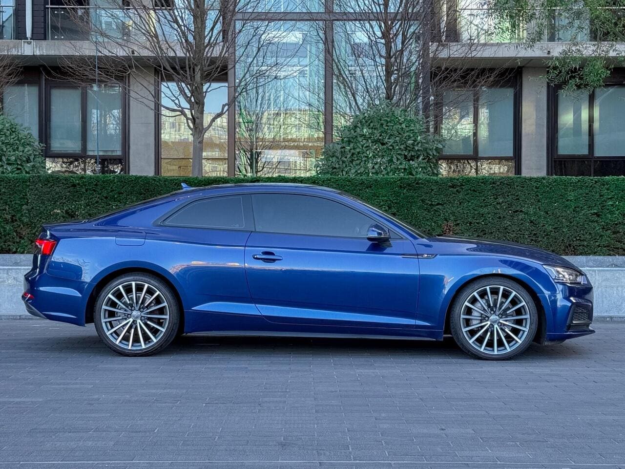 2017 Audi A5 2.0 TDI S line S Tronic — photo 2