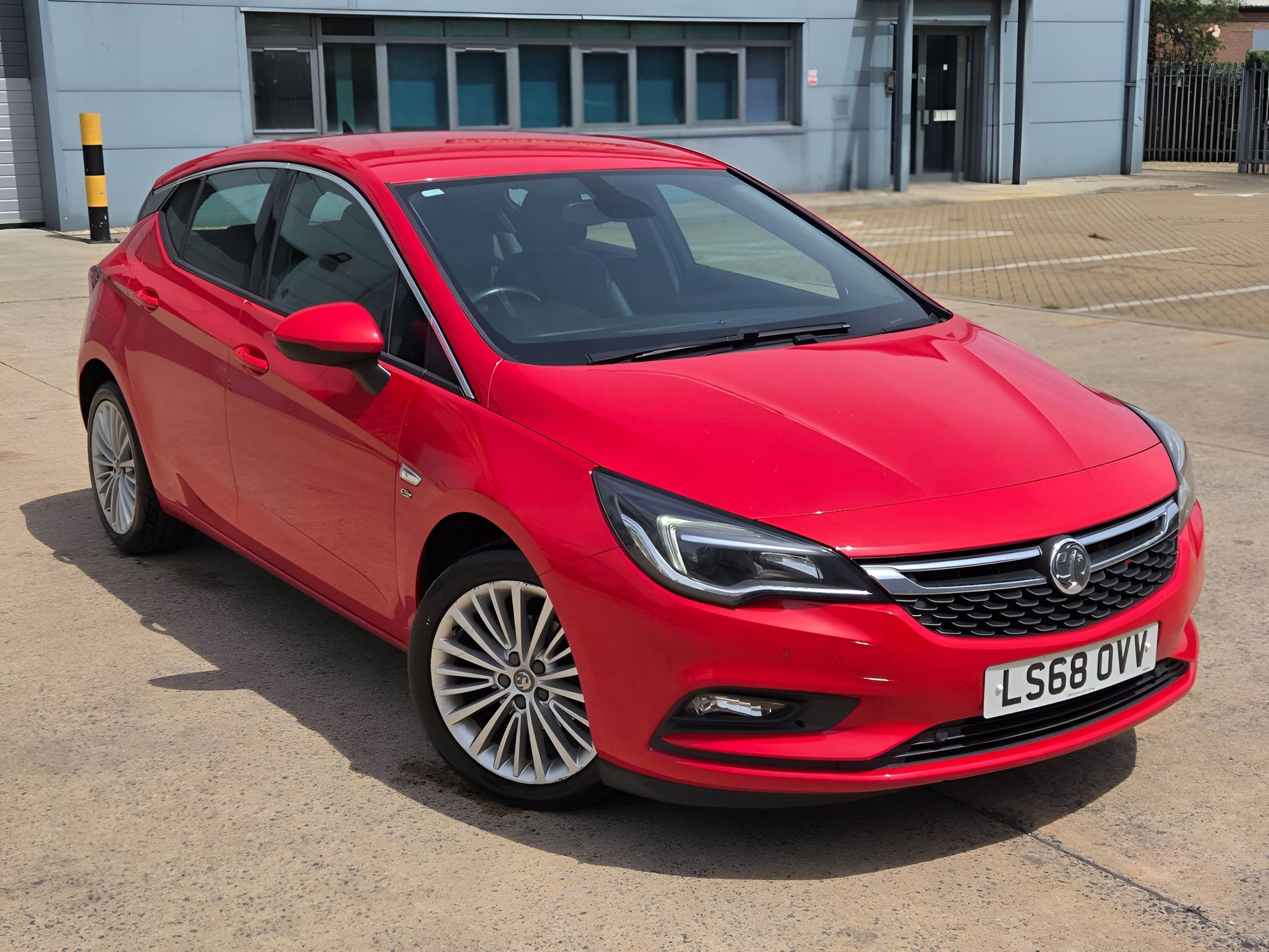 2018 Vauxhall Astra 1.4i Turbo Elite Nav Auto