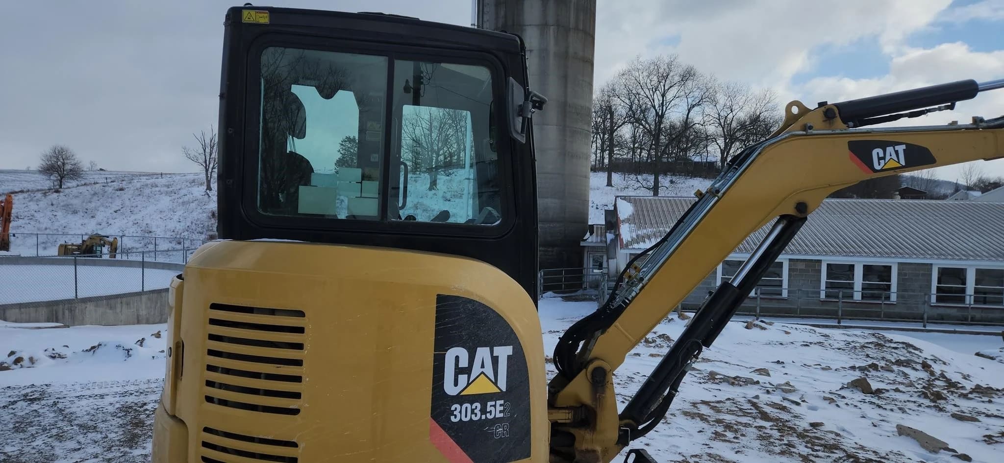 2016 CATERPILLAR 303.5E2 CR for sale $21,200