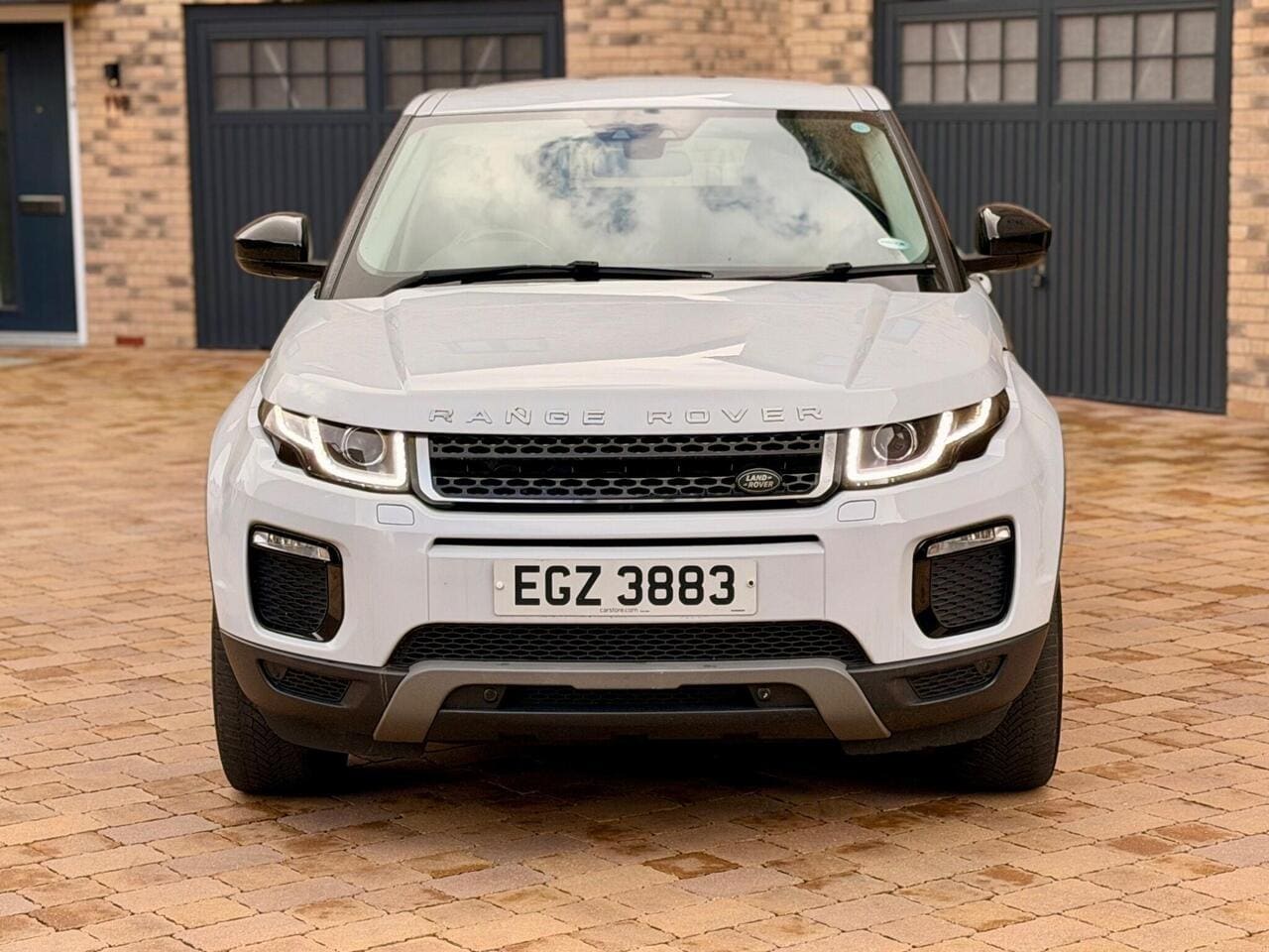 2017 Land Rover Range Rover Evoque — photo 3