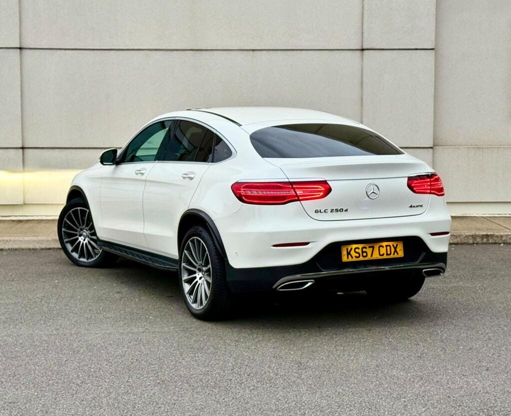 2017 Mercedes-Benz GLC 2.1 GLC250d AMG Line — photo 2