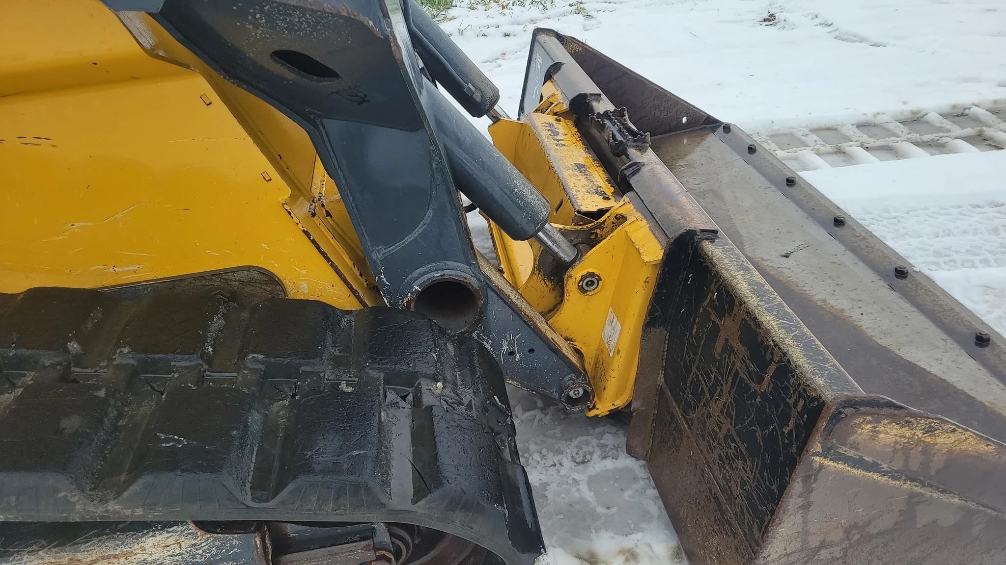 2020 JOHN DEERE 333G for sale $26,800