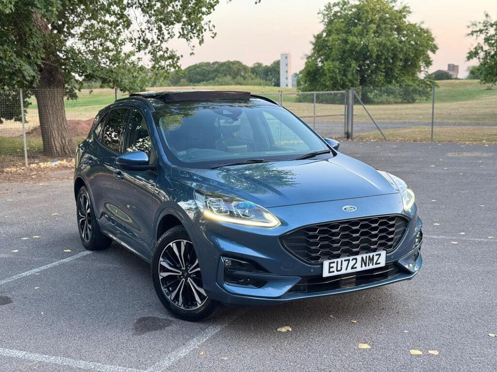 2022 Ford Kuga 2.5 Duratec 14.4kWh ST-Line X Edition CVT Euro 6