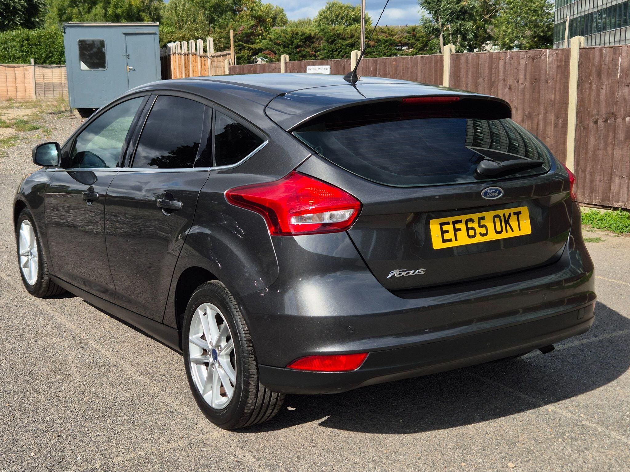 2015 Ford Focus 1.6 Zetec Powershift — photo 2