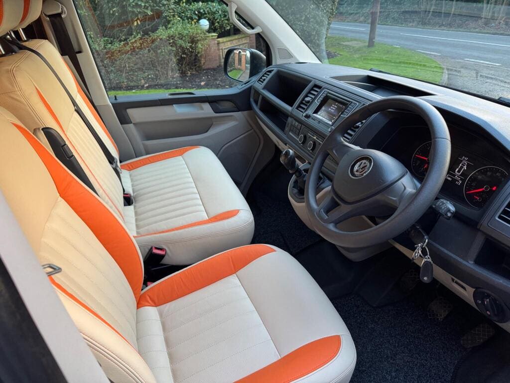 2017 Volkswagen T6 Campervan 2.0 TDI T28 BlueMotion — photo 3