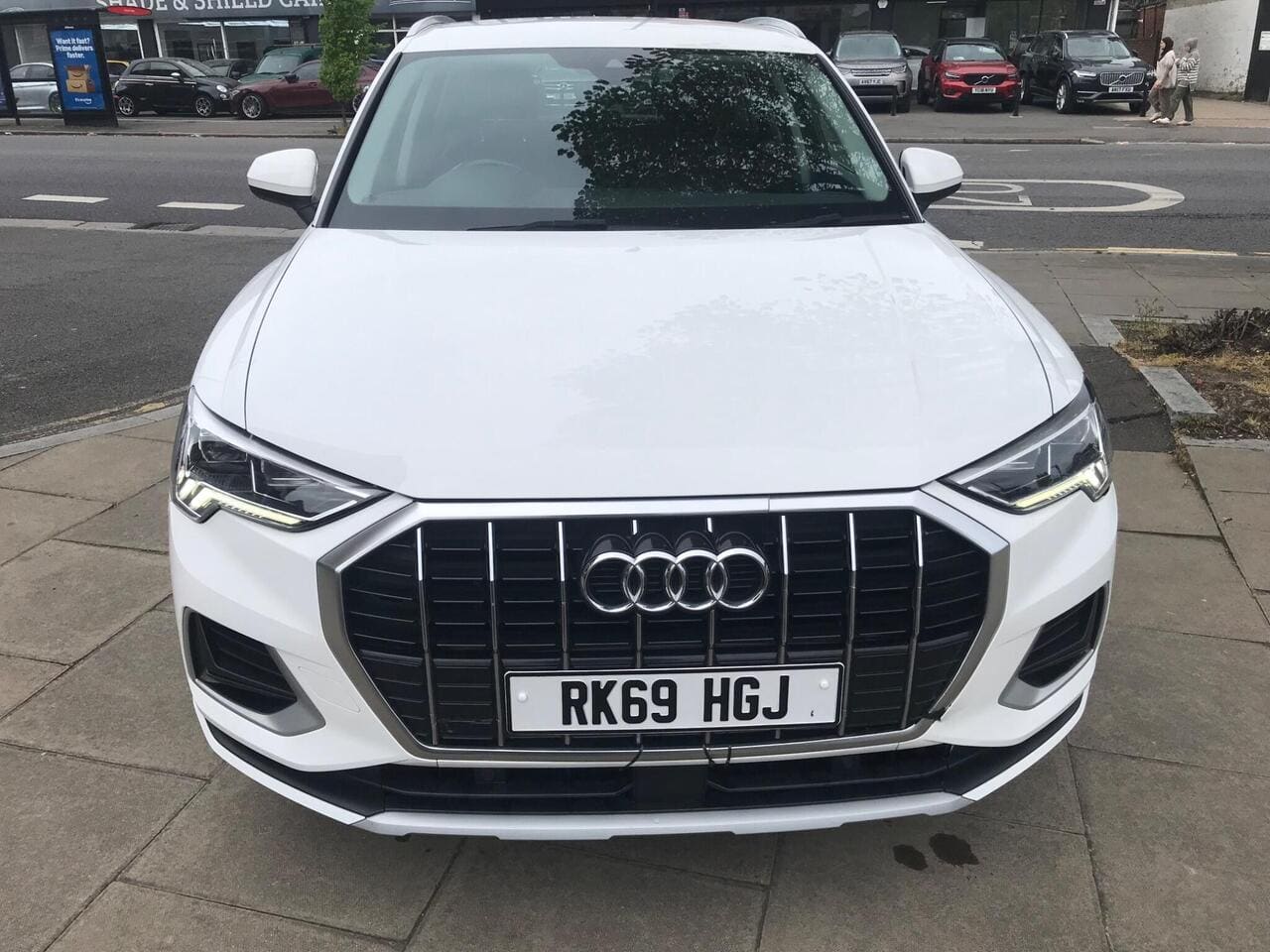 2019 Audi Q3 2.0 TDI 35 Sport S Tronic — photo 2