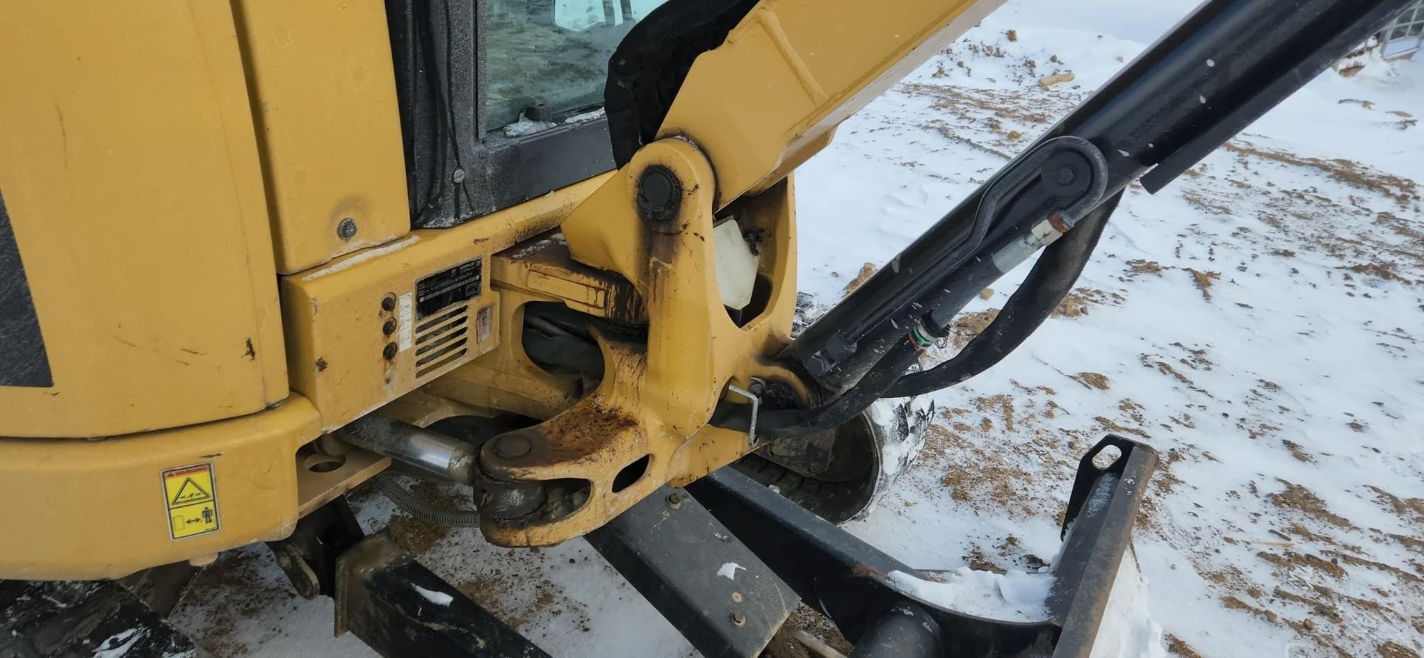 2016 CATERPILLAR 303.5E2 CR for sale $21,200