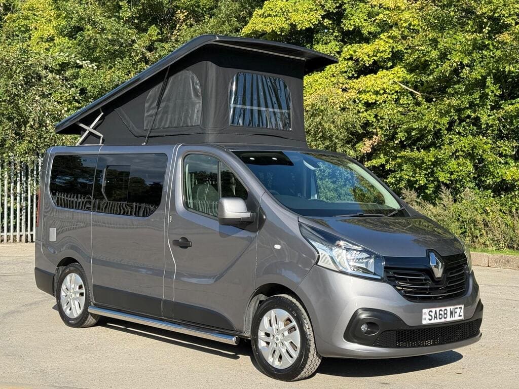 2018 Renault Trafic Poptop camper 1.6