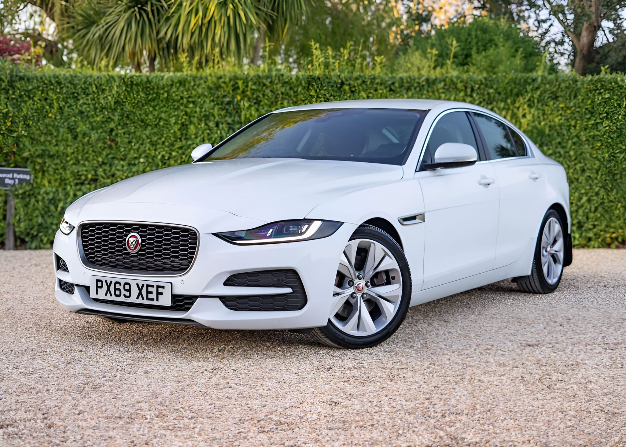 2019 Jaguar XE 2.0 D180 S Auto
