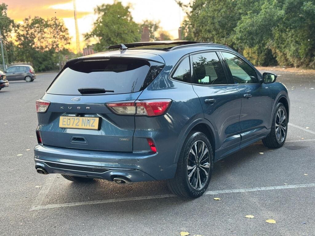 2022 Ford Kuga 2.5 Duratec 14.4kWh ST-Line X Edition CVT Euro 6 — photo 2
