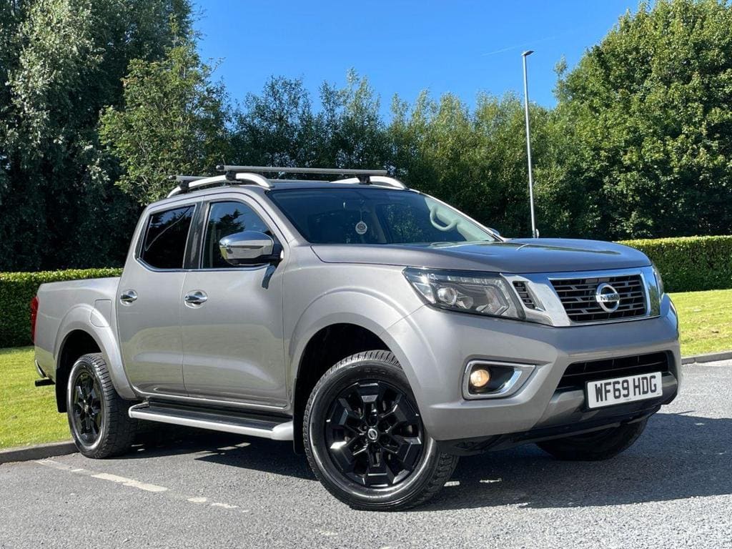 2019 Nissan Navara 2.3 dCi Tekna Double Cab Auto 4WD — photo 3