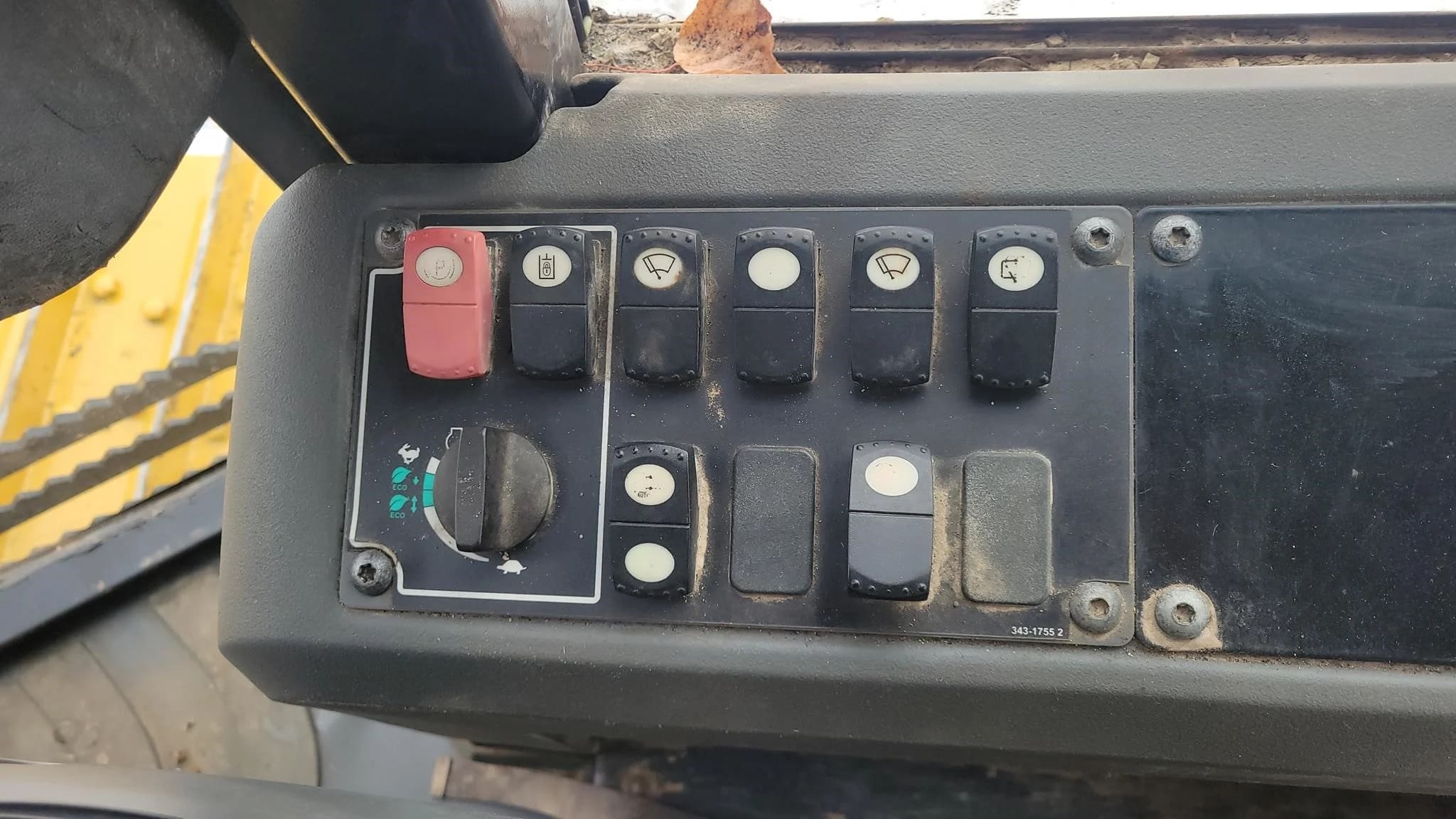 2015 CATERPILLAR D6K2 XL for sale $48,500