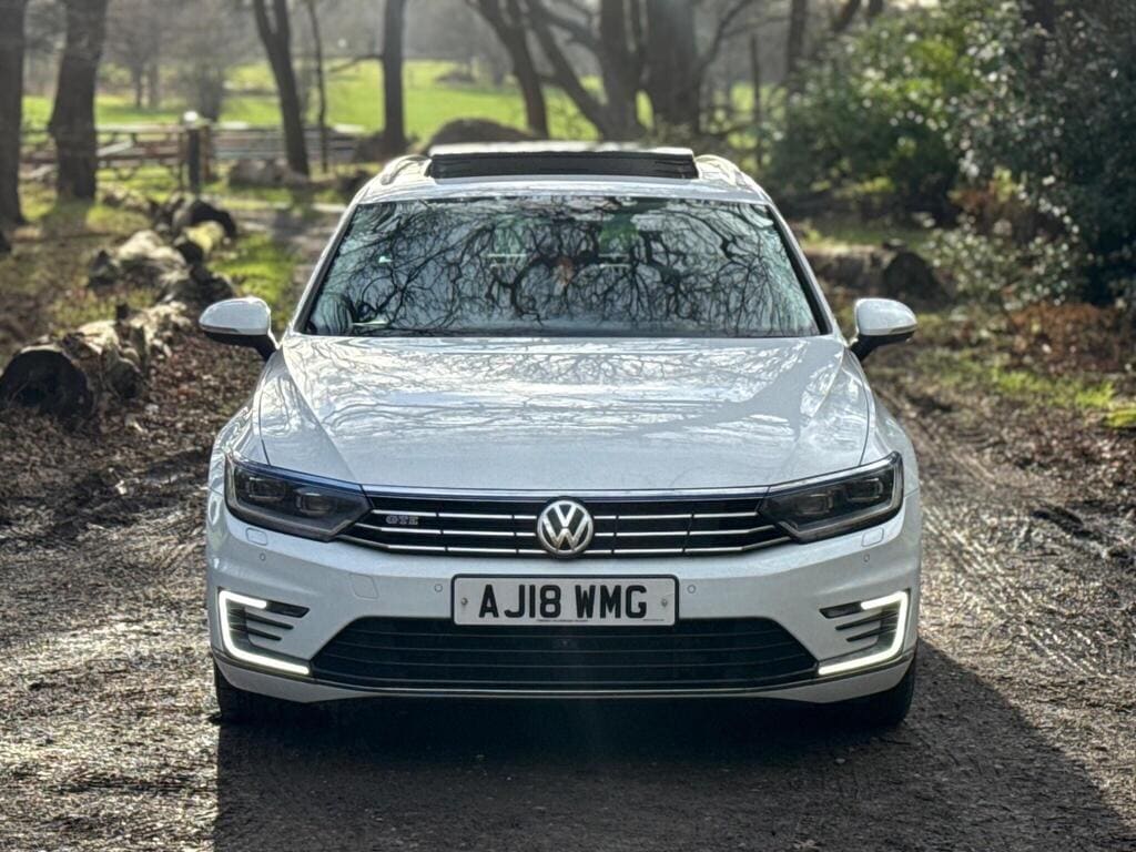 2018 Volkswagen Passat 1.4 TSI GTE Advance DSG — photo 3