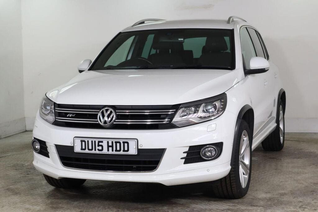 2015 Volkswagen Tiguan 2.0 TDI R-Line DSG 4WD — photo 3
