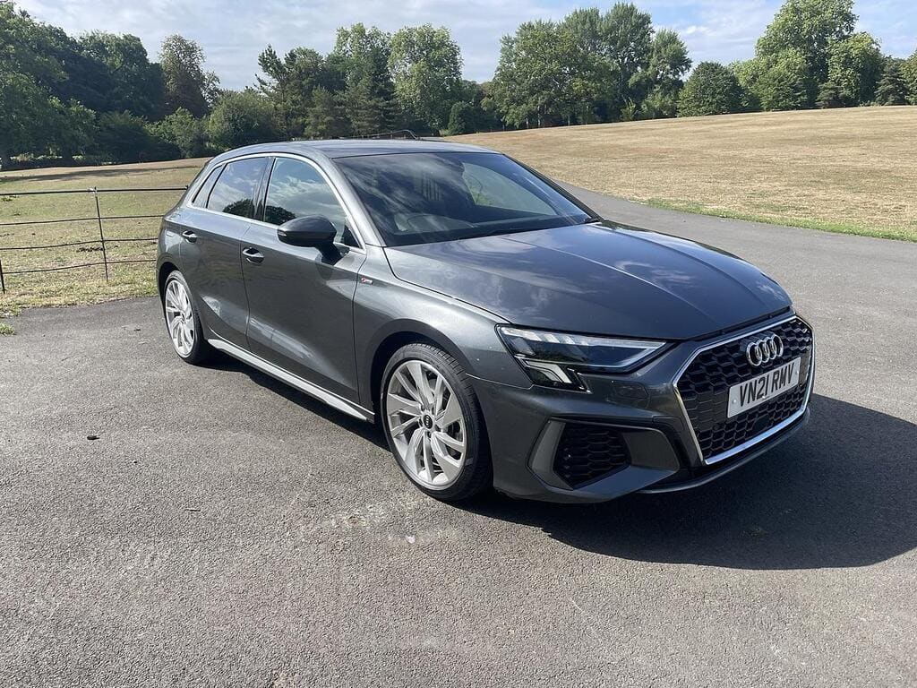 2021 Audi A3 1.5 TFSI 35 S line Sportback S Tronic