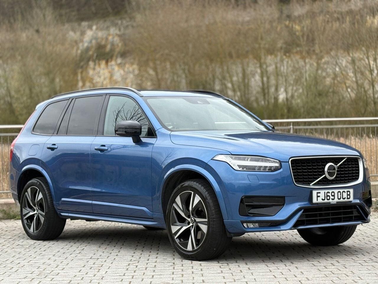 2019 Volvo XC90 2.0 B5 MHEV R-Design